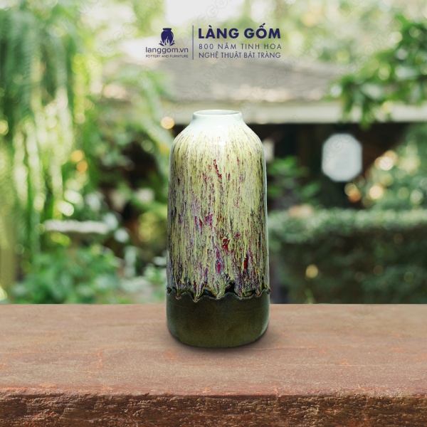 Lọ hoa Men chảy dáng bầu màu kem