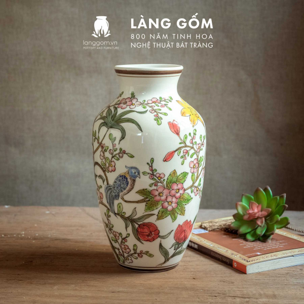 Lọ hoa vẽ tay men màu họa tiết hoa đào