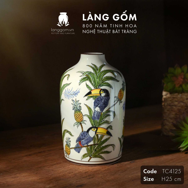 Lọ hoa vẽ tay men màu họa tiết chim Tu căng